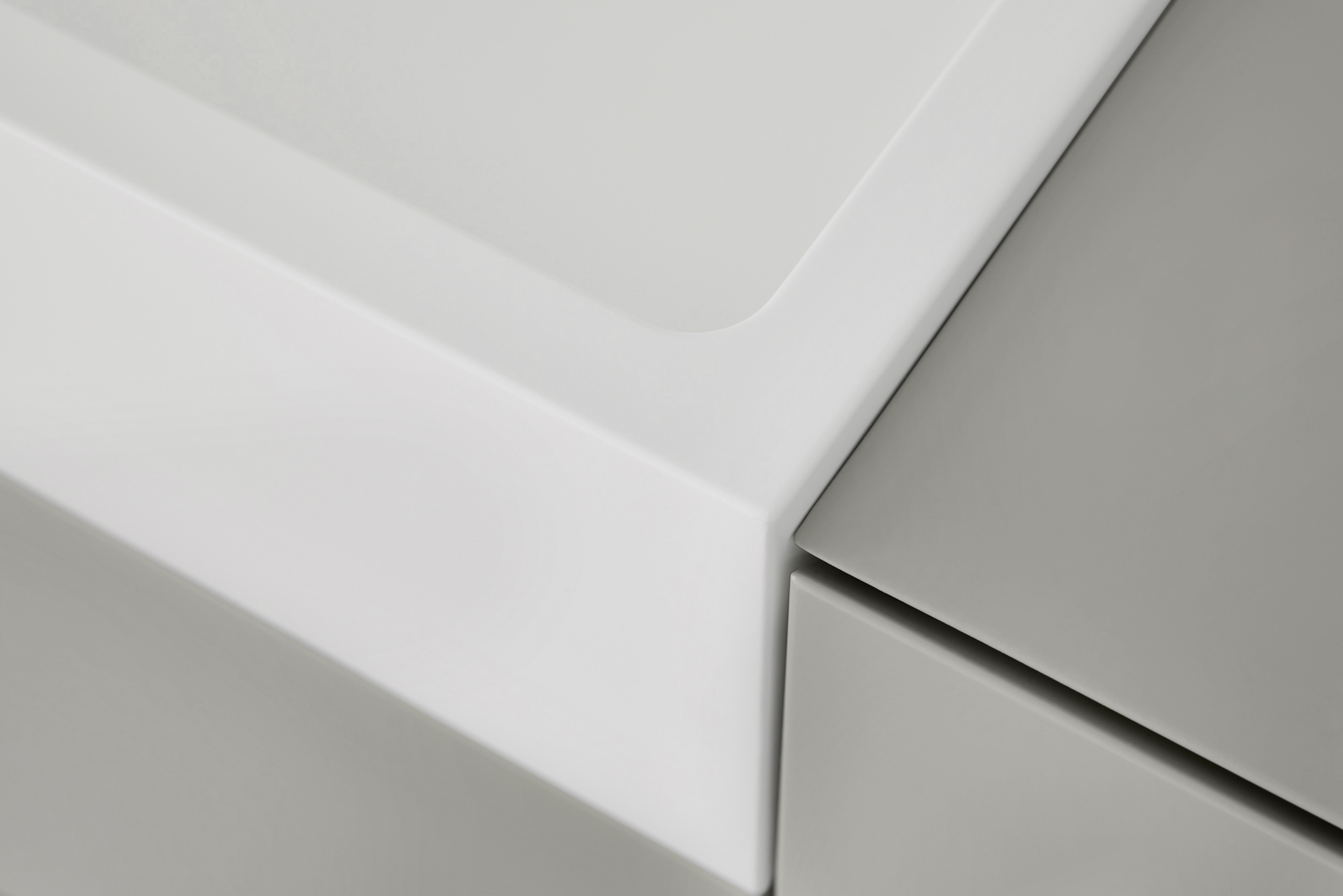 ANKE SALOMON PRODUCT DESIGN Vigour White Furniture